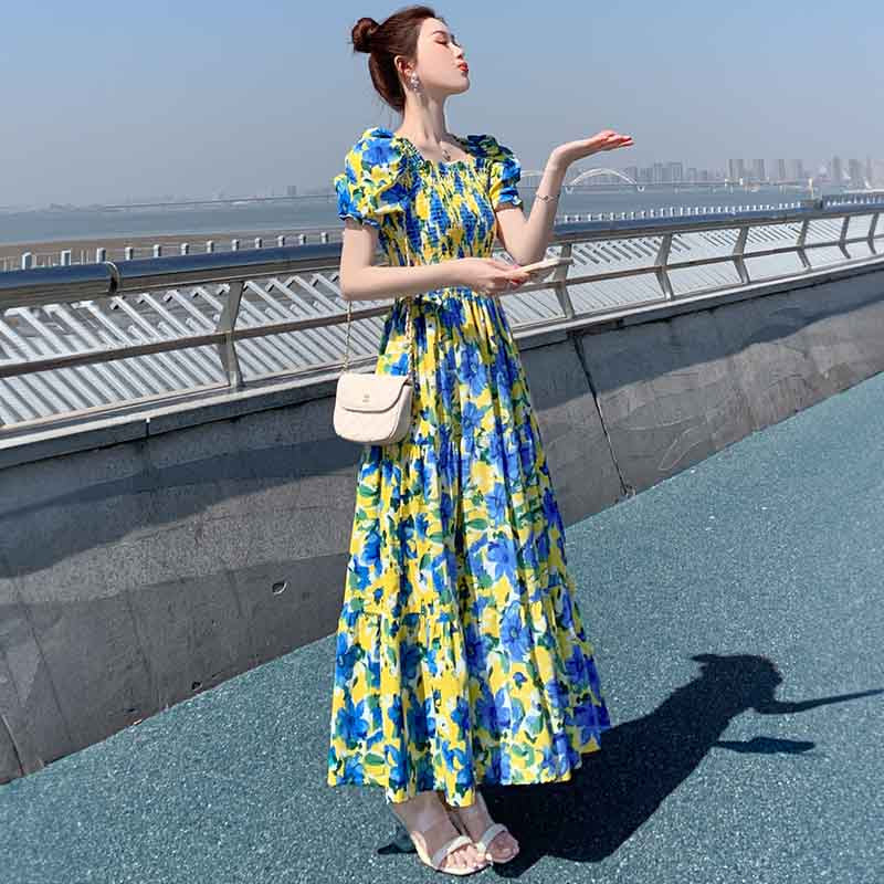 花柄ロング丈ワンピース