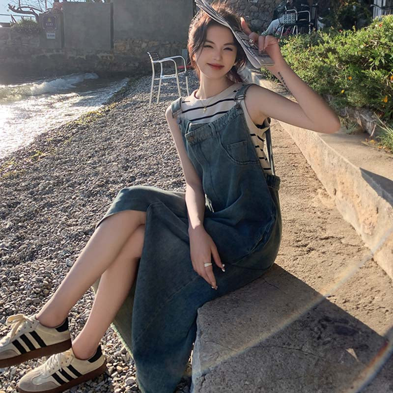 リメイク風デニムサロペットスカート