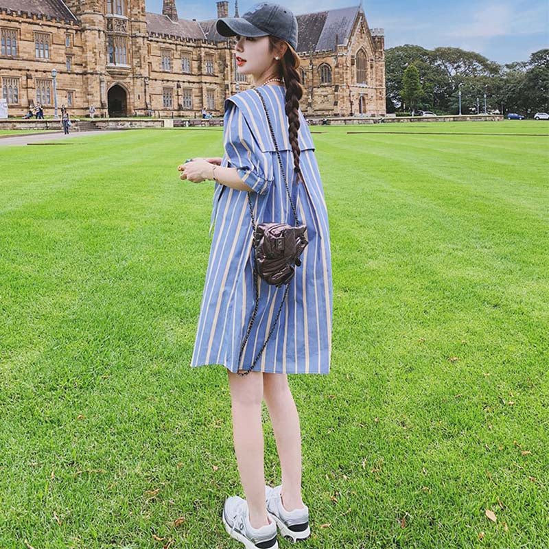 ビッグシルエットストライプケープ風ワンピース