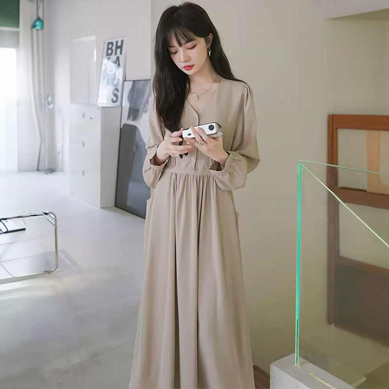 Vネックヌーディーカラーワンピース