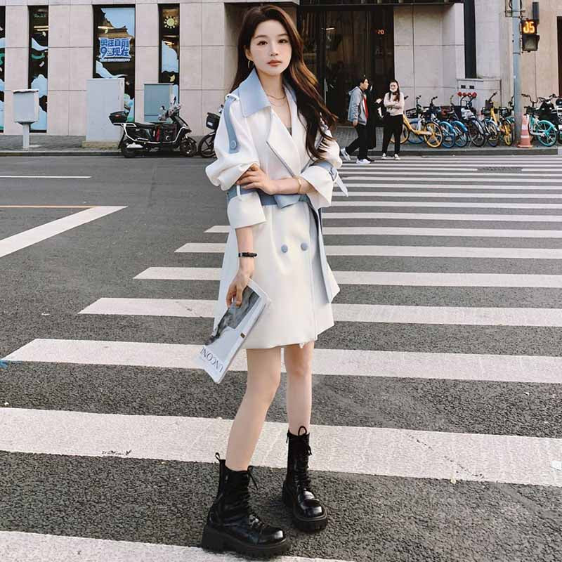 フレッシュツートントレンチコート