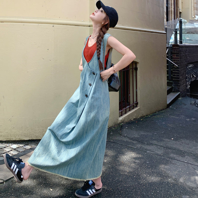 サイドタックデニムサロペットスカート