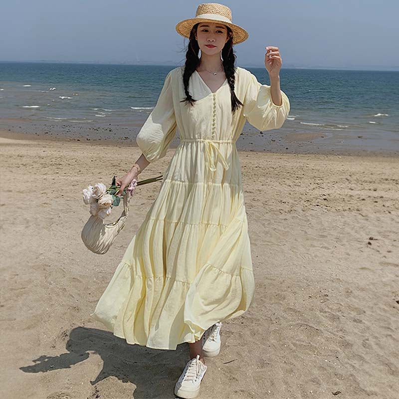 Vネックティアードワンピース