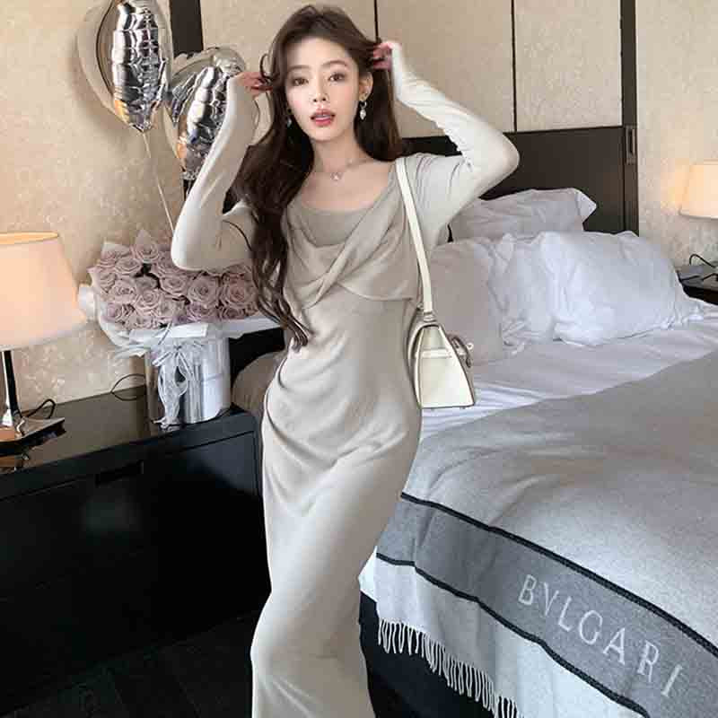 クロスリボンラウンドネックワンピース