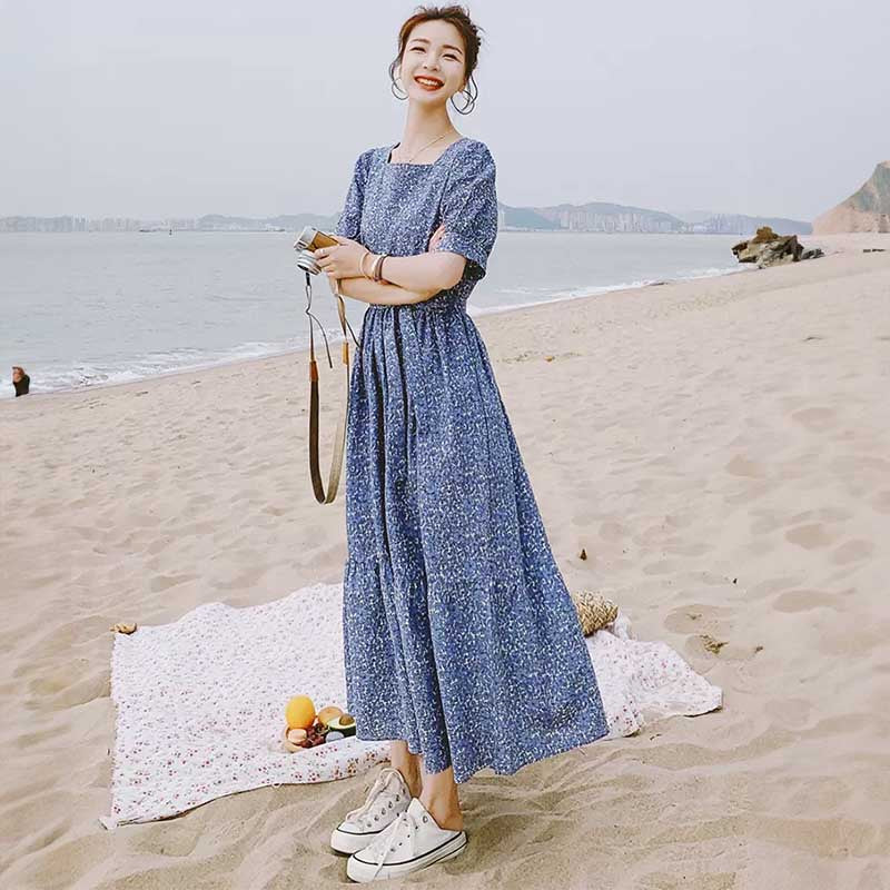 スクエアネックAラインワンピース