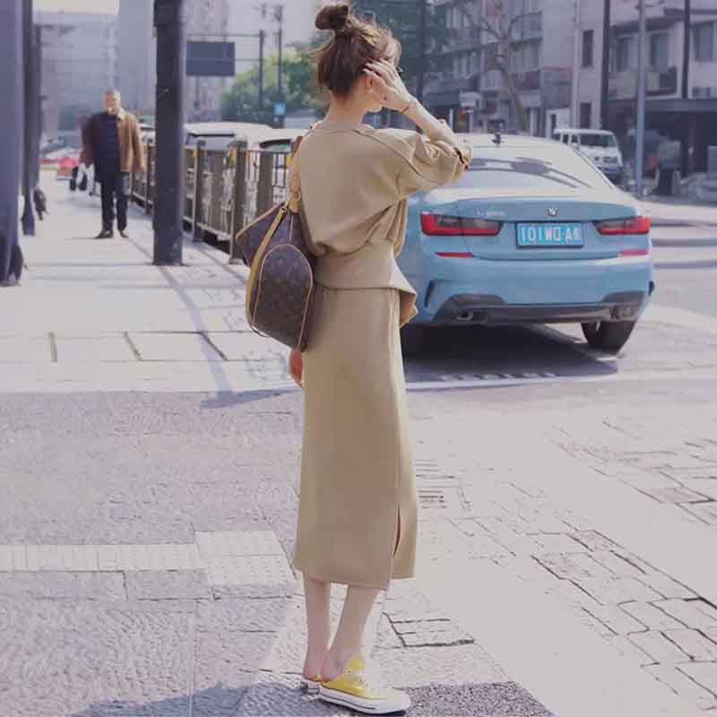 スタイルアップスウェットセットアップ