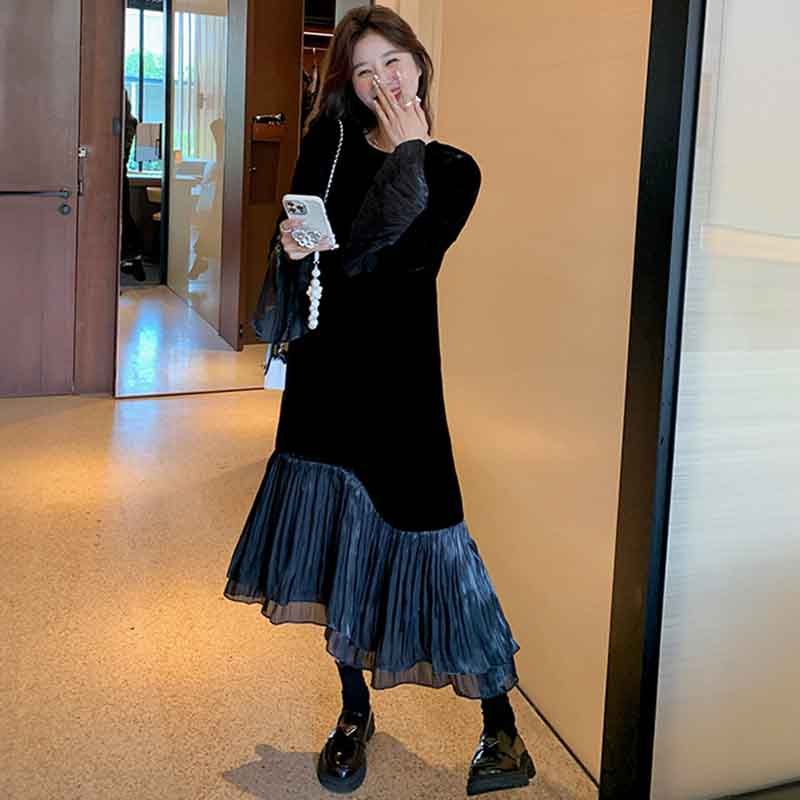 フィッシュテールブラックワンピース