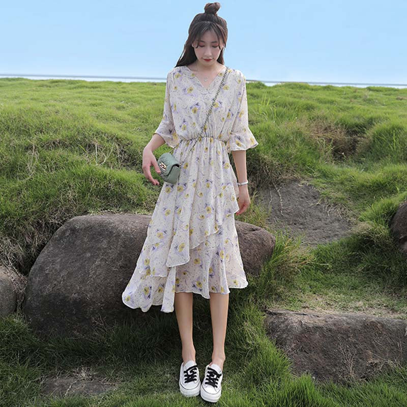 Vネックシフォンフラワーワンピース