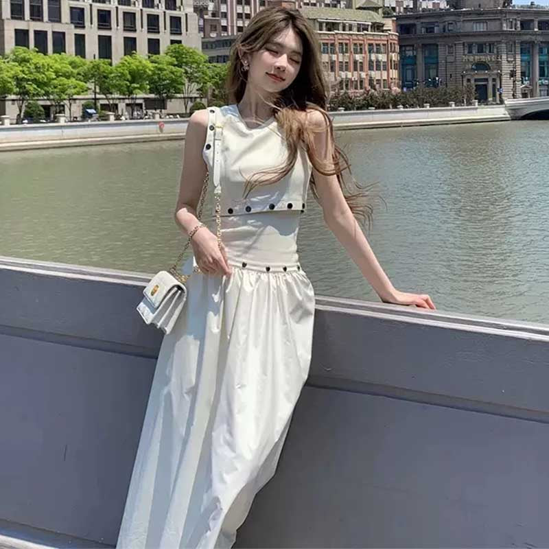 ボタン付きタンクトップ×ロングスカートツーピース