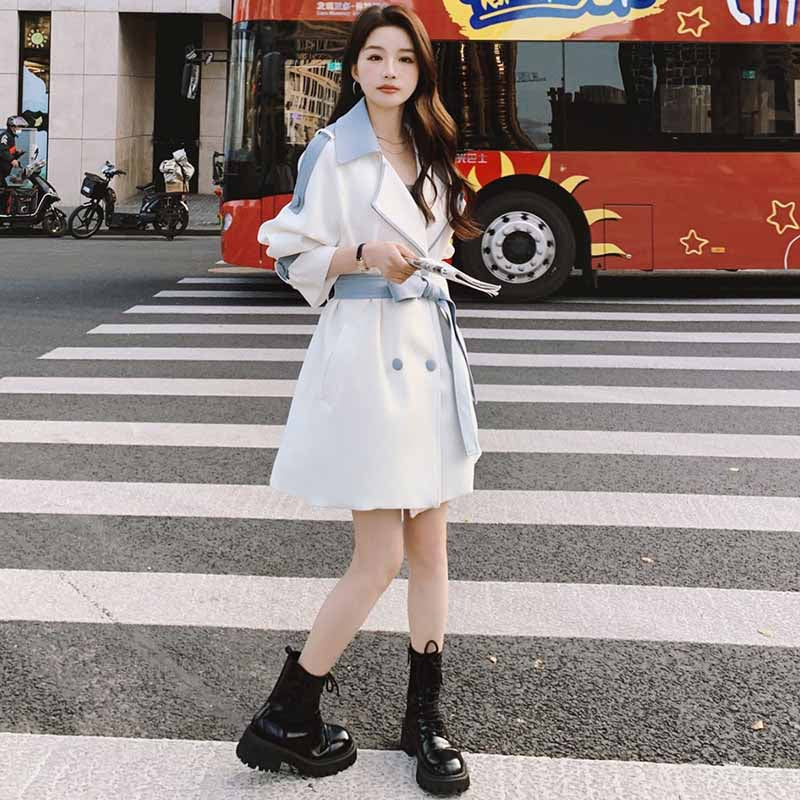 フレッシュツートントレンチコート