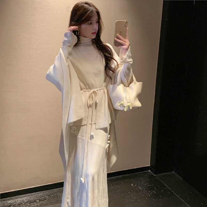 ウエストリボン付きポンチョニットカーディガン