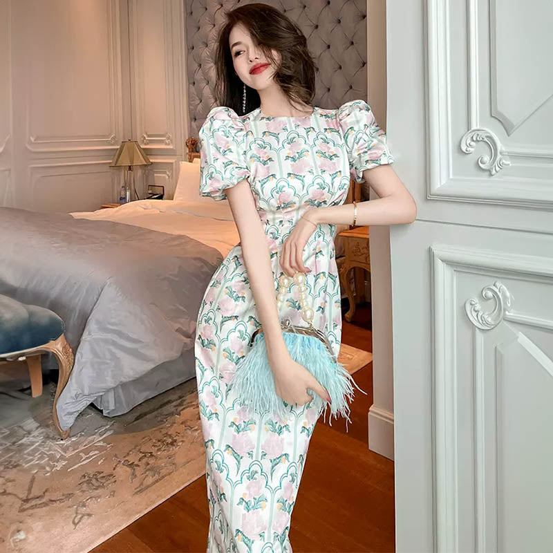 レトロフラワータイトワンピース