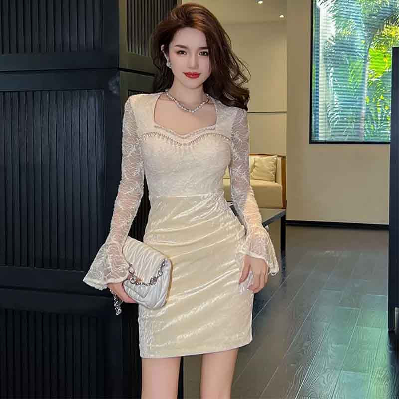 レース×ベロア異素材ドッキングタイトミニワンピース