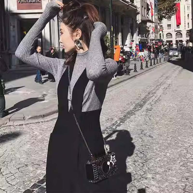 スリット入りハイネックリブニット×Vネックリブウエストサロペットパンツ(2colors)