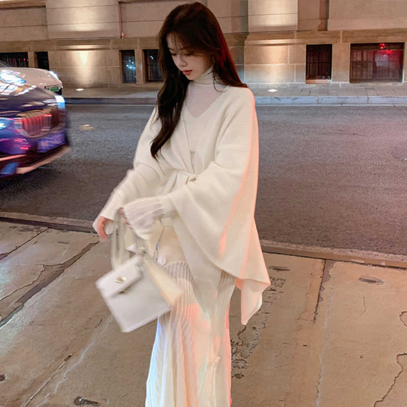 ウエストリボン付きポンチョニットカーディガン