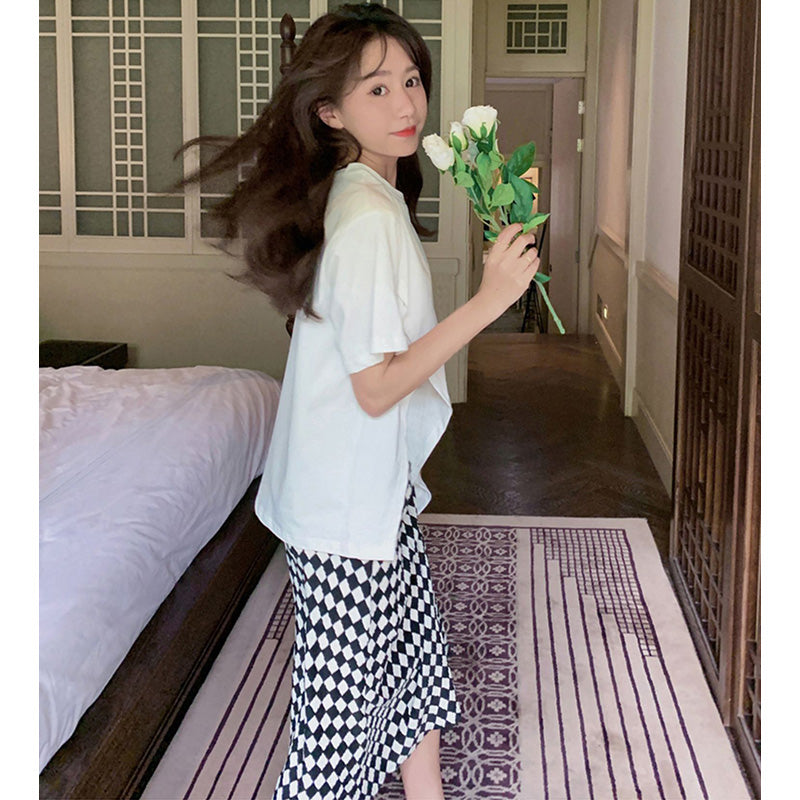 スリットロングTシャツ×ダイヤ柄ナロースカート(2colors)