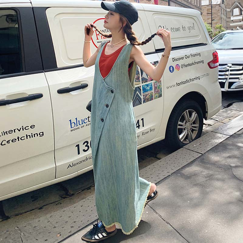 サイドタックデニムサロペットスカート