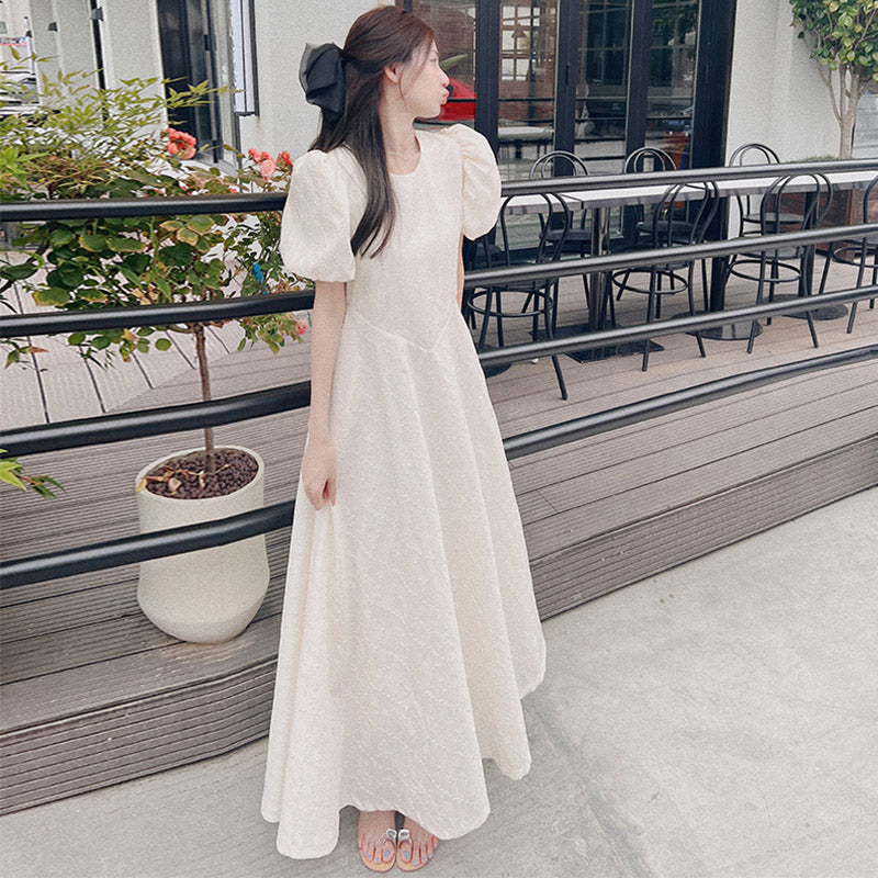 パフスリーブAラインワンピース