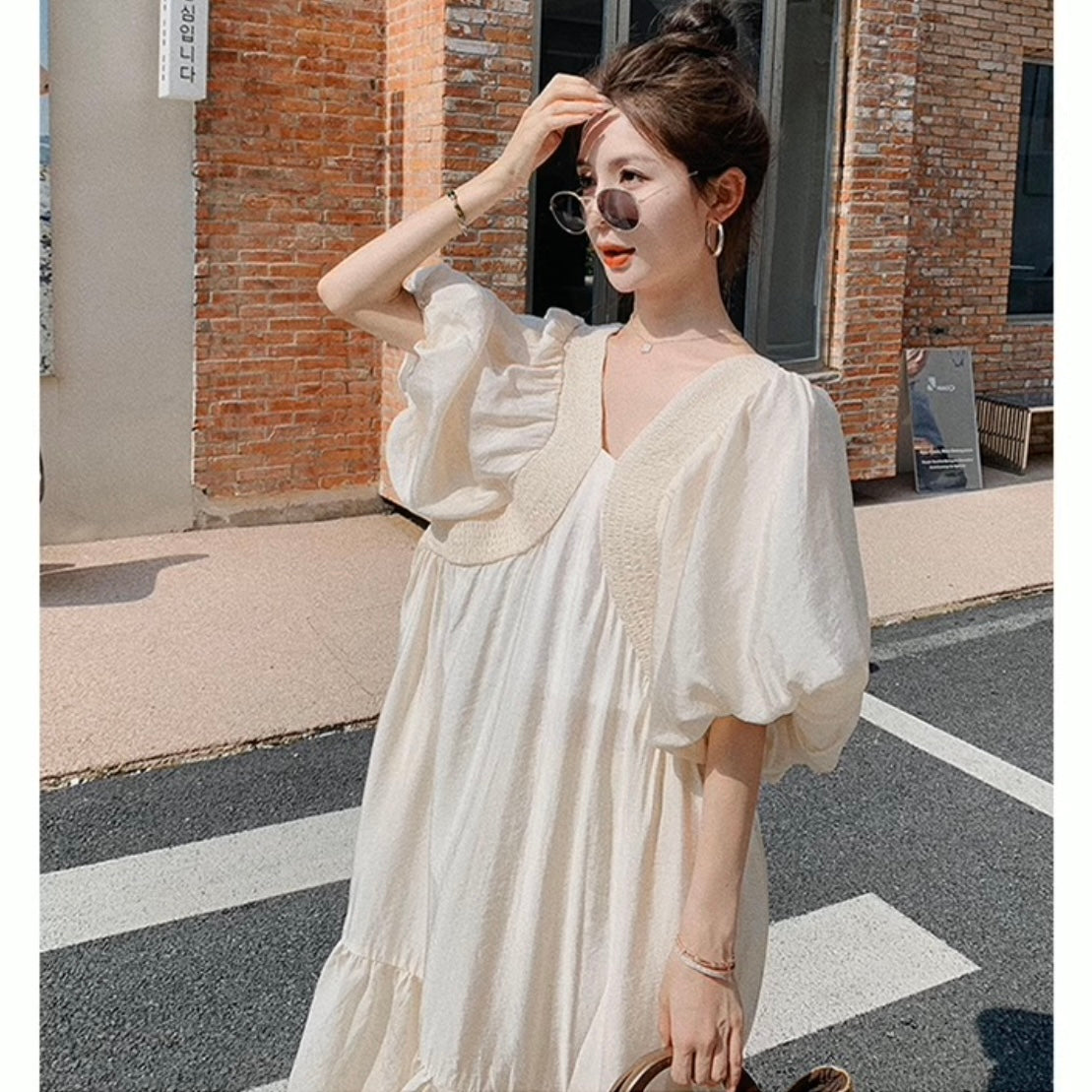 Vネックフレンチパフスリーブロングワンピース