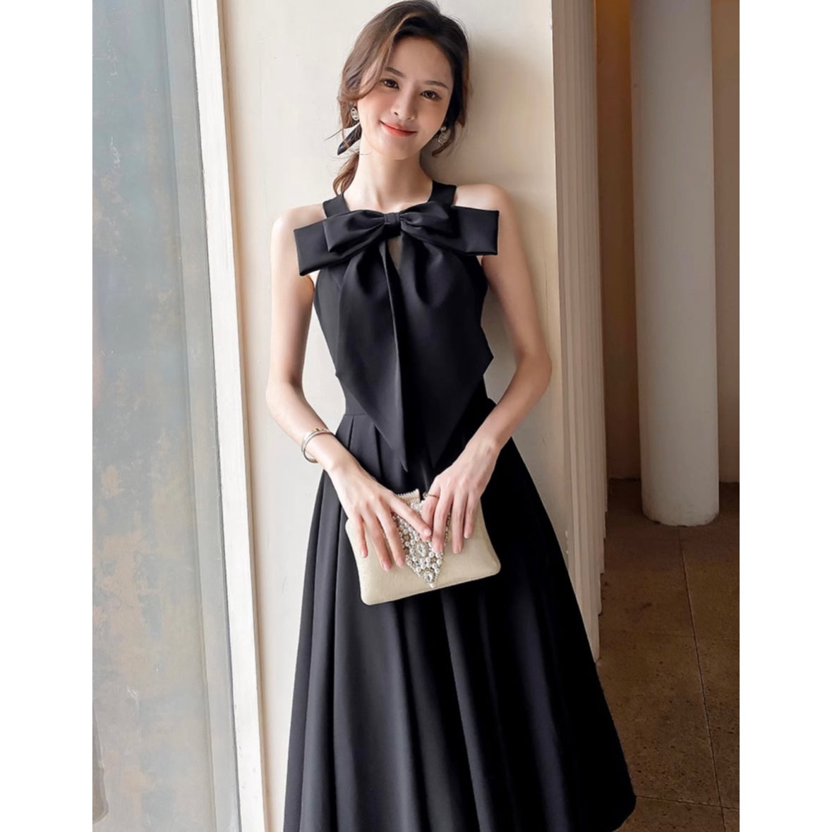 ブラックリボンミモレ丈ドレス