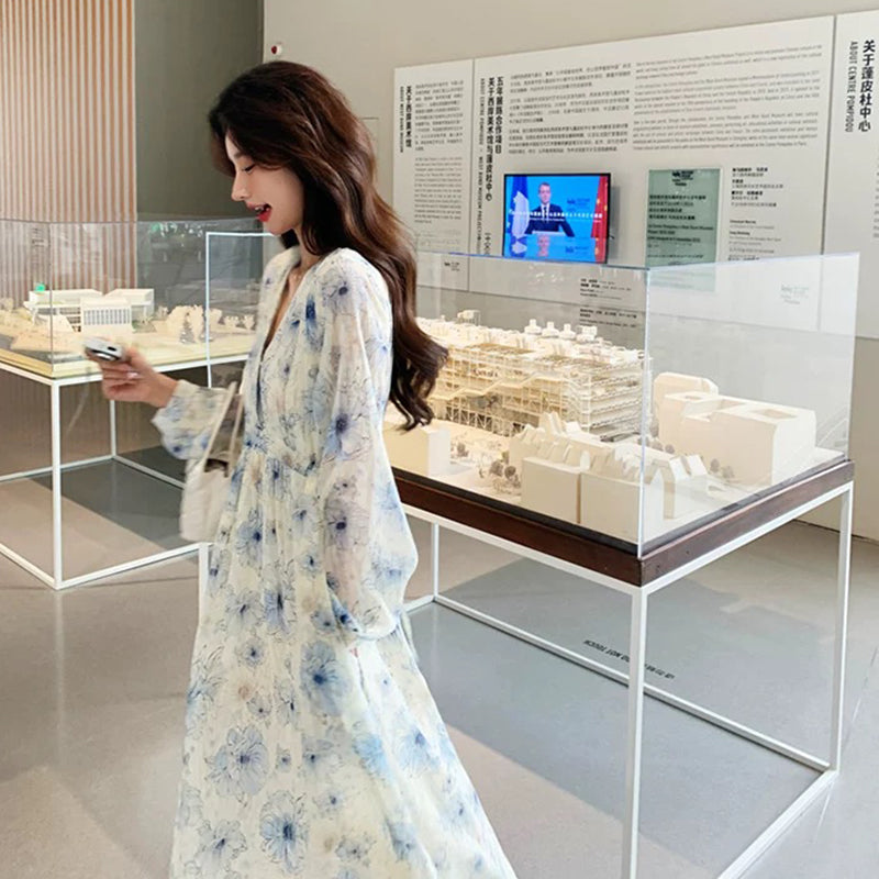 Vネックフラワープリントワンピース