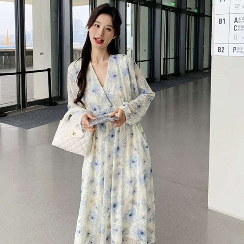 Vネックフラワープリントワンピース