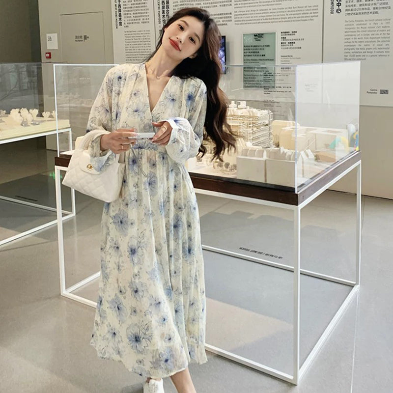 Vネックフラワープリントワンピース