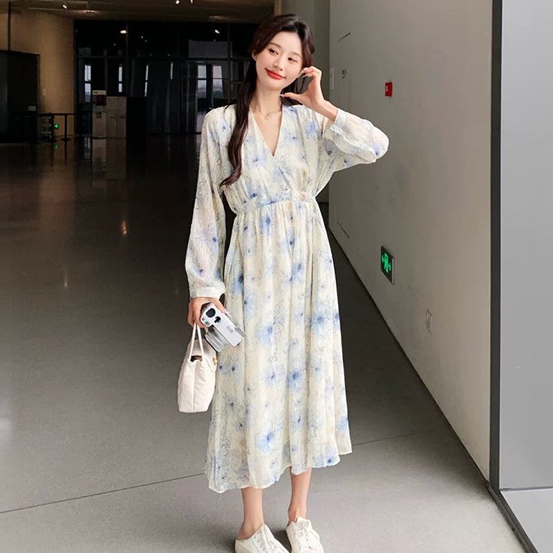 Vネックフラワープリントワンピース