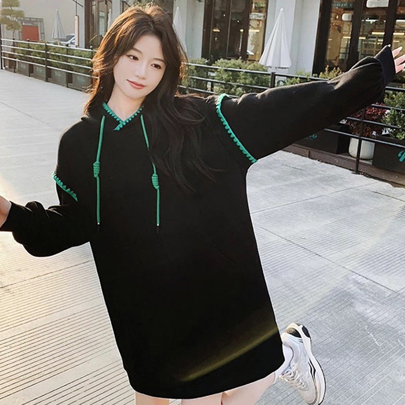 フード付きパーカーワンピース