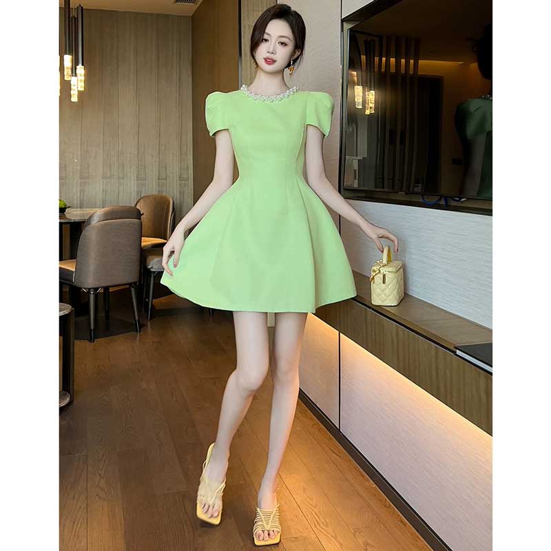 パールアクセントワンピース