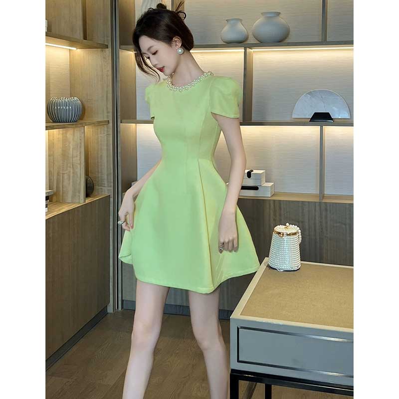 パールアクセントワンピース