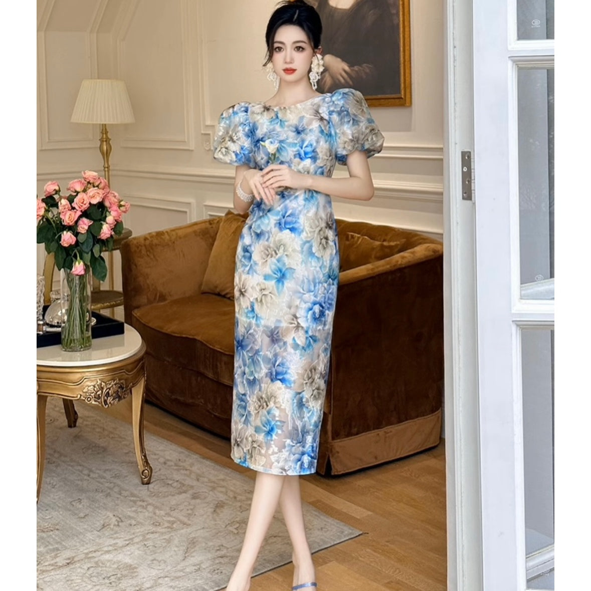 パフスリーブ花柄ミディ丈ワンピース