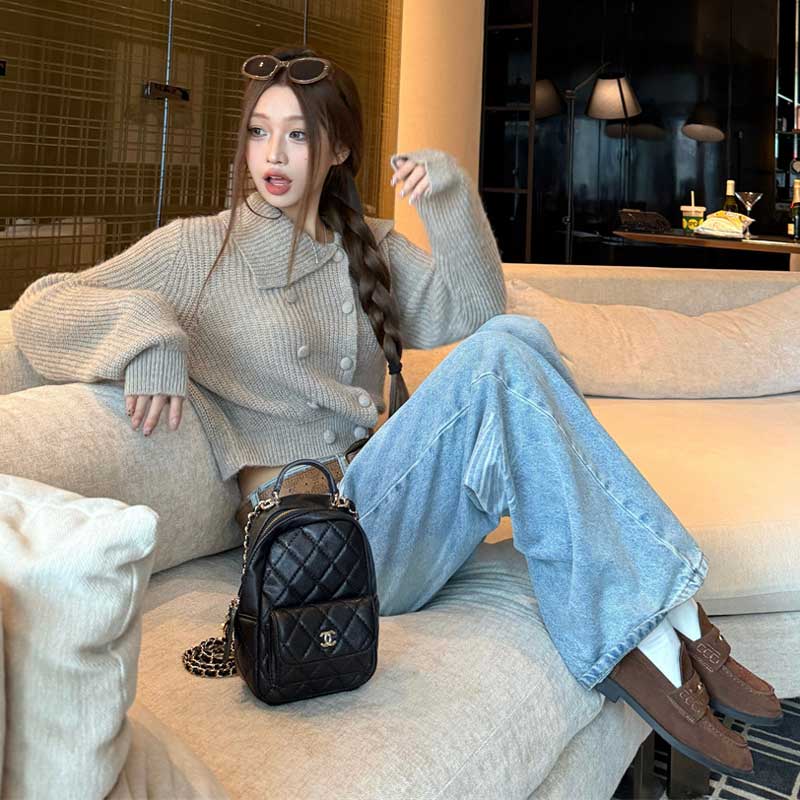 ハイネッククロップドニット