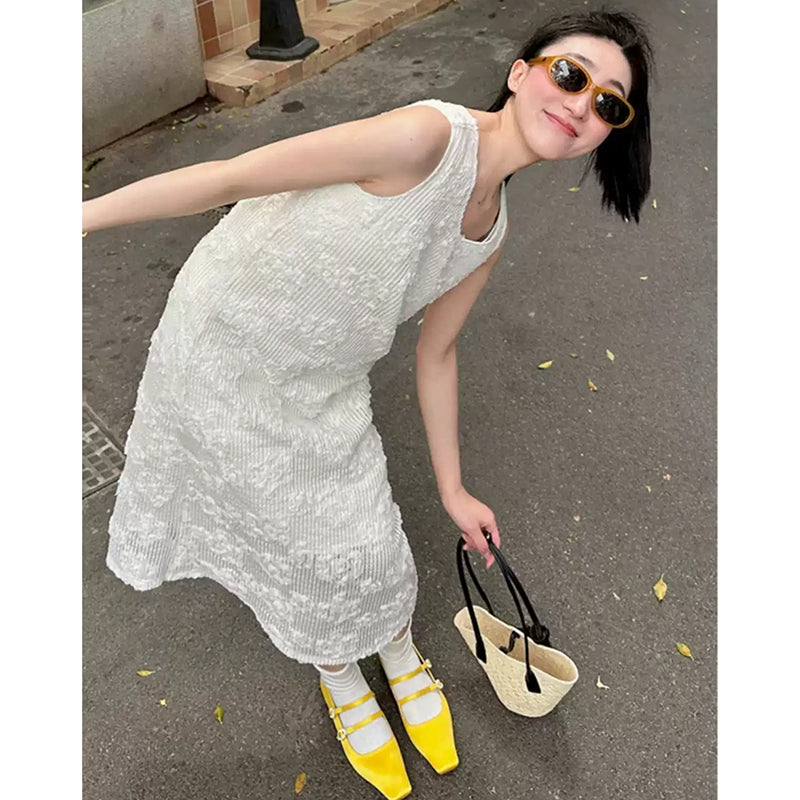 Vネックローズモチーフワンピース