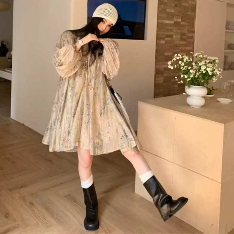 ベルベットベスト×フラワーワンピースコーデセット