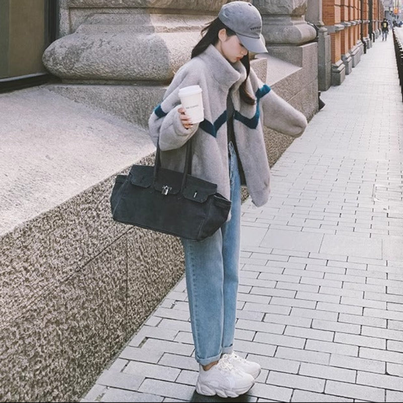 ラインデザインフリースジャケット