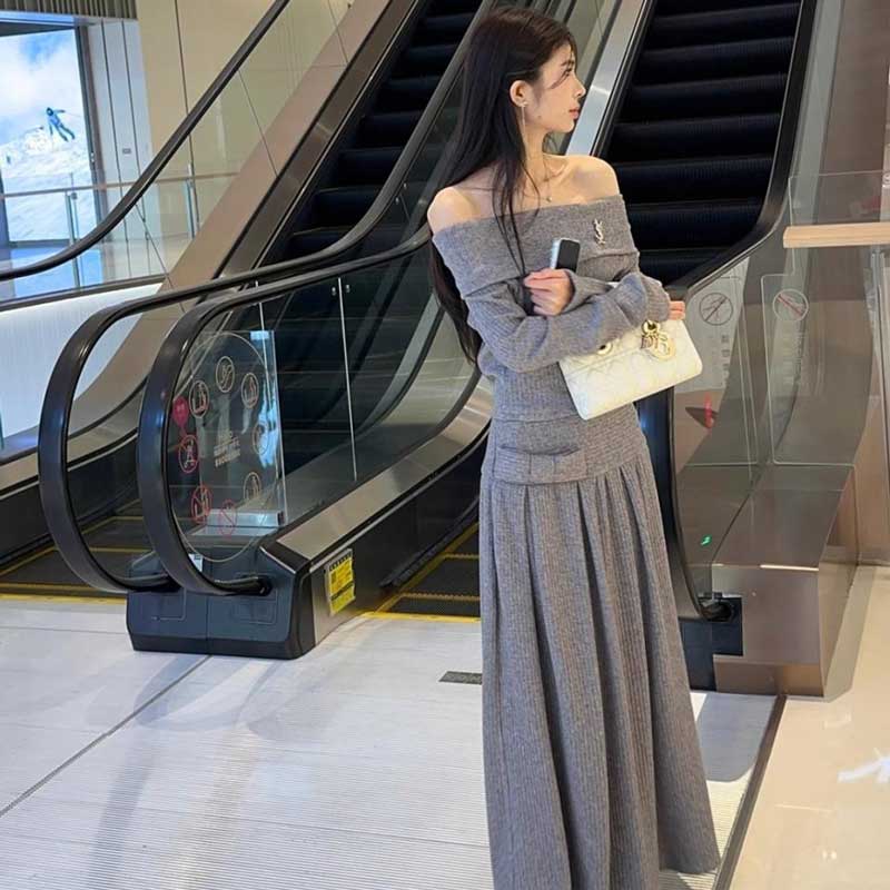 オフショルリブニットセットアップ