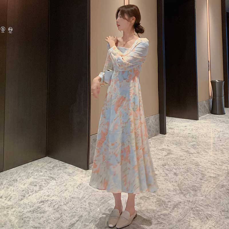 パステルフローラルワンピース