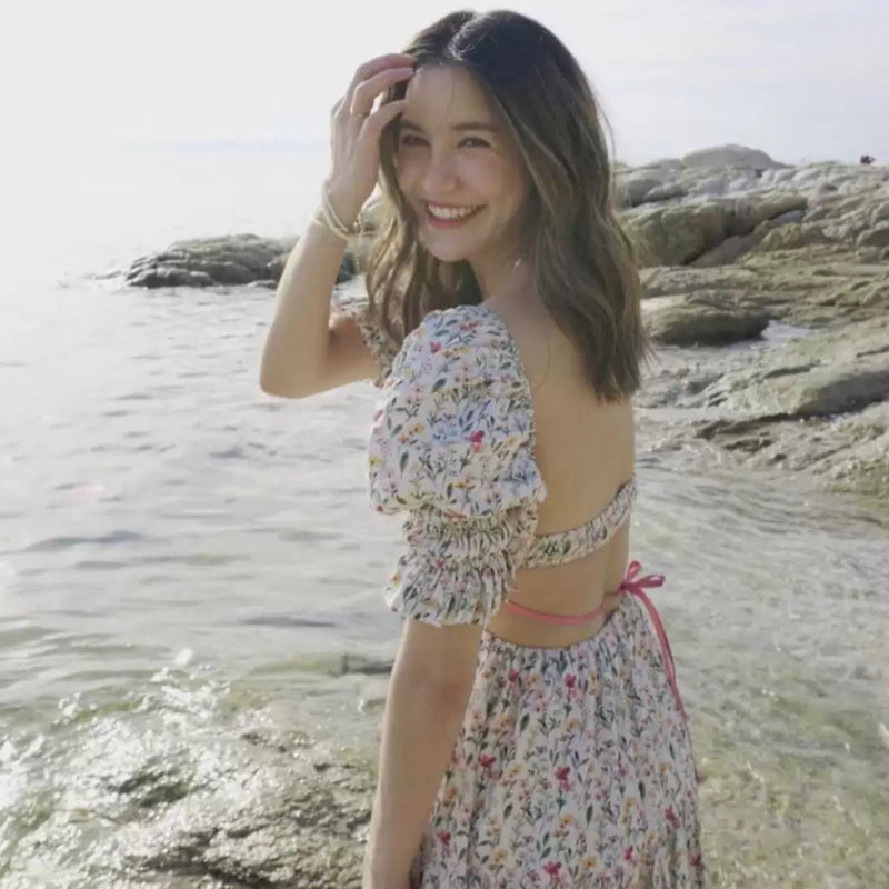 バックオープンフラワーロングワンピース