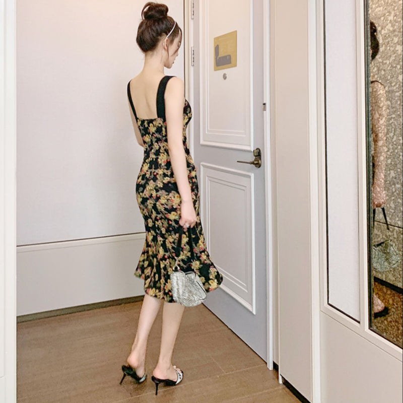 フラワーデザインノースリーブワンピース