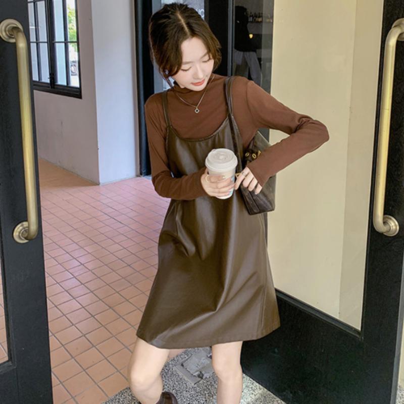 タートルトップス×PUレザーワンピースセット(2colors)