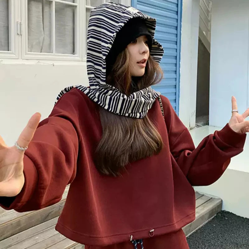 マフラーキャップ×ロゴトレーナー×スカート3点セット(2colors)