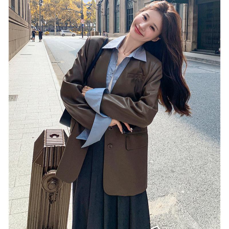 ノーカラーVラインPUレザージャケット