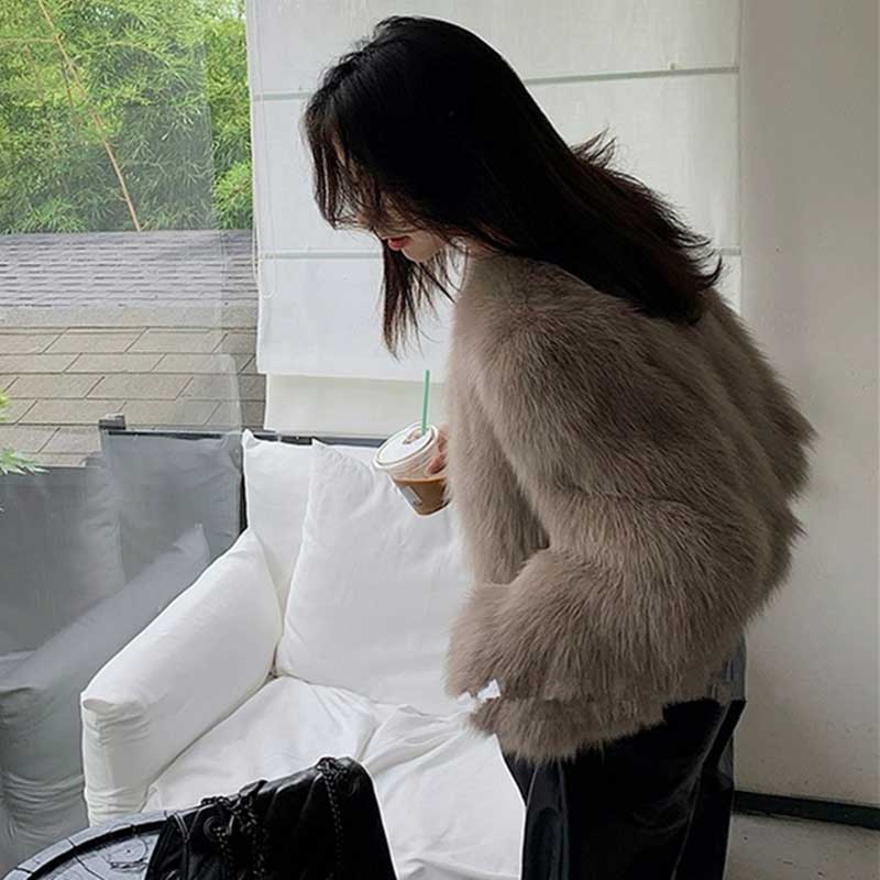 【即納】ボリュームファーコート(ベージュ)