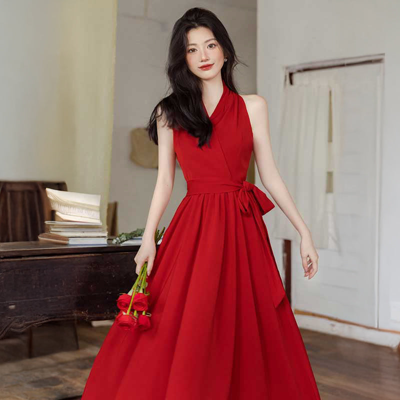 ホルターカシュクールワンピース