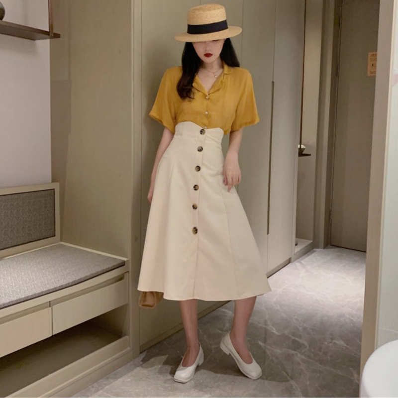 【即納】イエローオープンカラーシャツ×フロントボタンフレアスカート