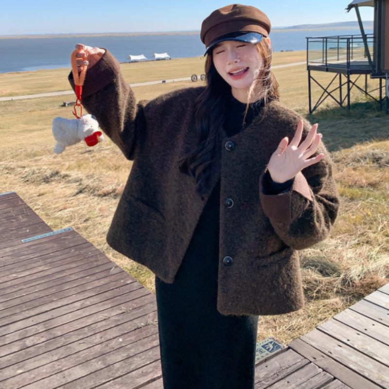 ノーカラーウールショートコート