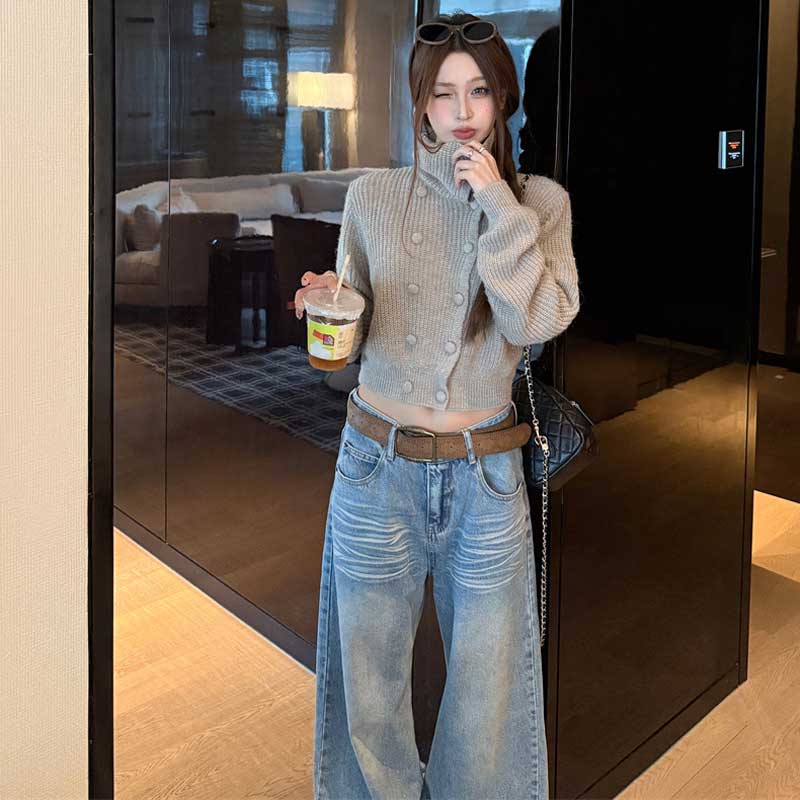 ハイネッククロップドニット