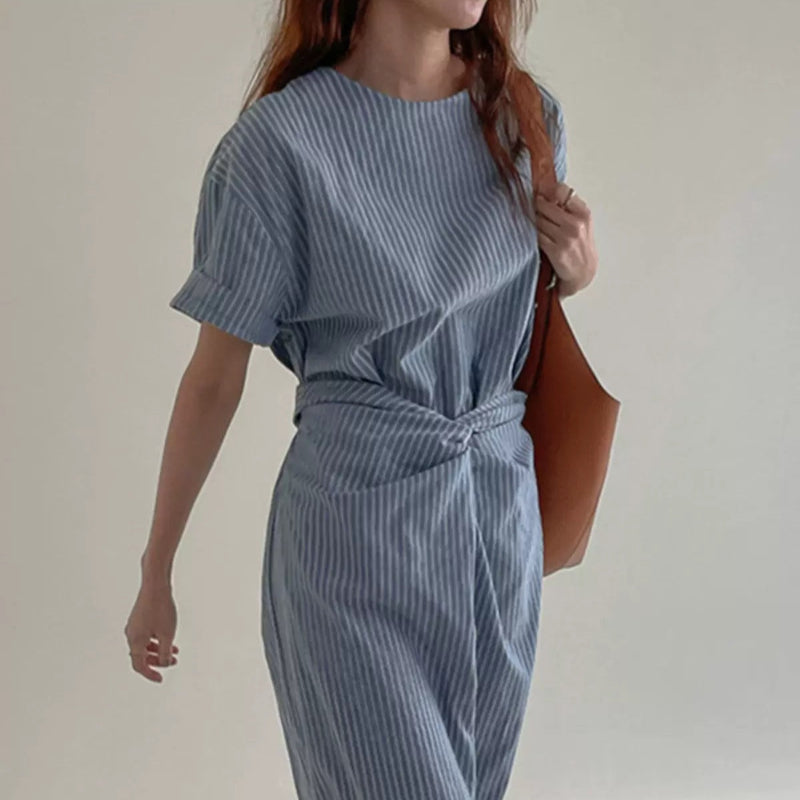 ツイストデザインストライプワンピース