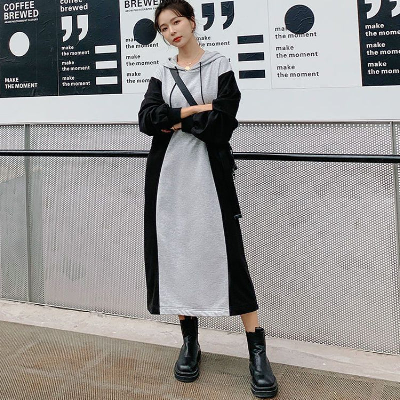 バイカラーパーカーワンピース (灰・黒) 秋/冬/春 L～3XL 着やせ効果
